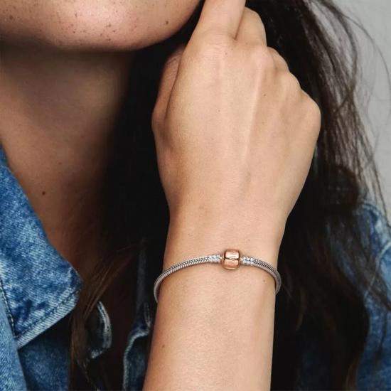 Pandora Moments Snake Chain Armband Sluiting Rosegoud Kleur MAAT 18 - 52778