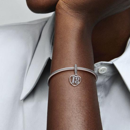 Pandora 18e Verjaardag Hangende Bedel 797262CZ - 53263