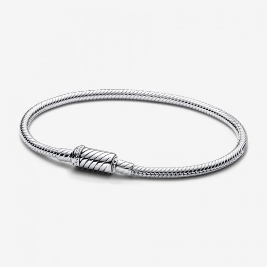 Pandora Moments Sliding Magnetic Clasp Snake Chain Bracelet maat 17 - 54434