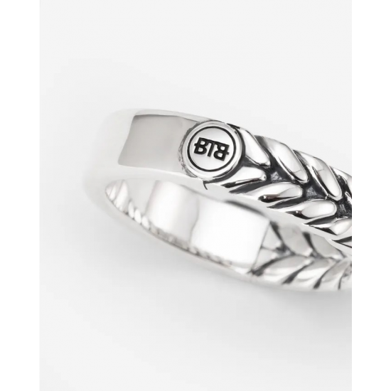 Buddha to Buddha  Barbara Small Dual Ring Zilver 332 MAAT 17 - 55248