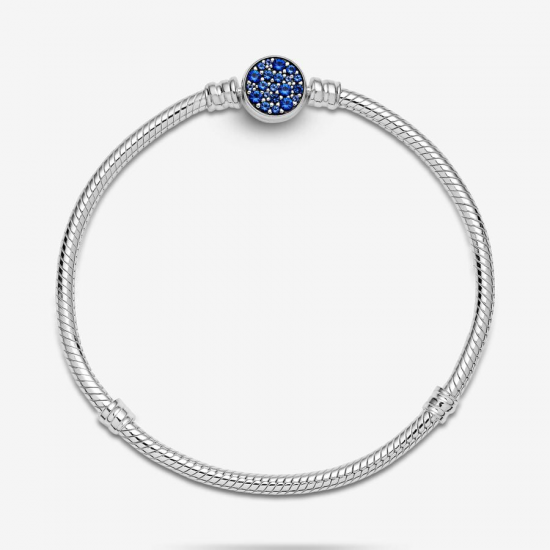 Pandora Pandora Moments Sparkling Blue Disc Clasp Snake Chain Bracelet maat 20 - 56282