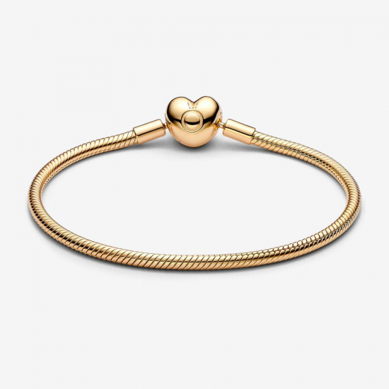 Pandora Pandora Moments Snake Chain-armband met hartsluiting Goudkleur maat 17 - 56671