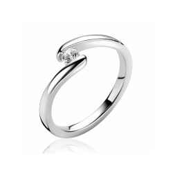 ZINZI zilveren ring (6mm breed) met ronde zirkonia, sierlijk omklemd door twee banen ZIR2766 ZINZI zilveren ring (6mm breed) met ronde zirkonia, sierlijk omklemd door twee banen ZIR2766 Ga naar het begin van de afbeeldingen-gallerij ZINZI zilveren ring (6